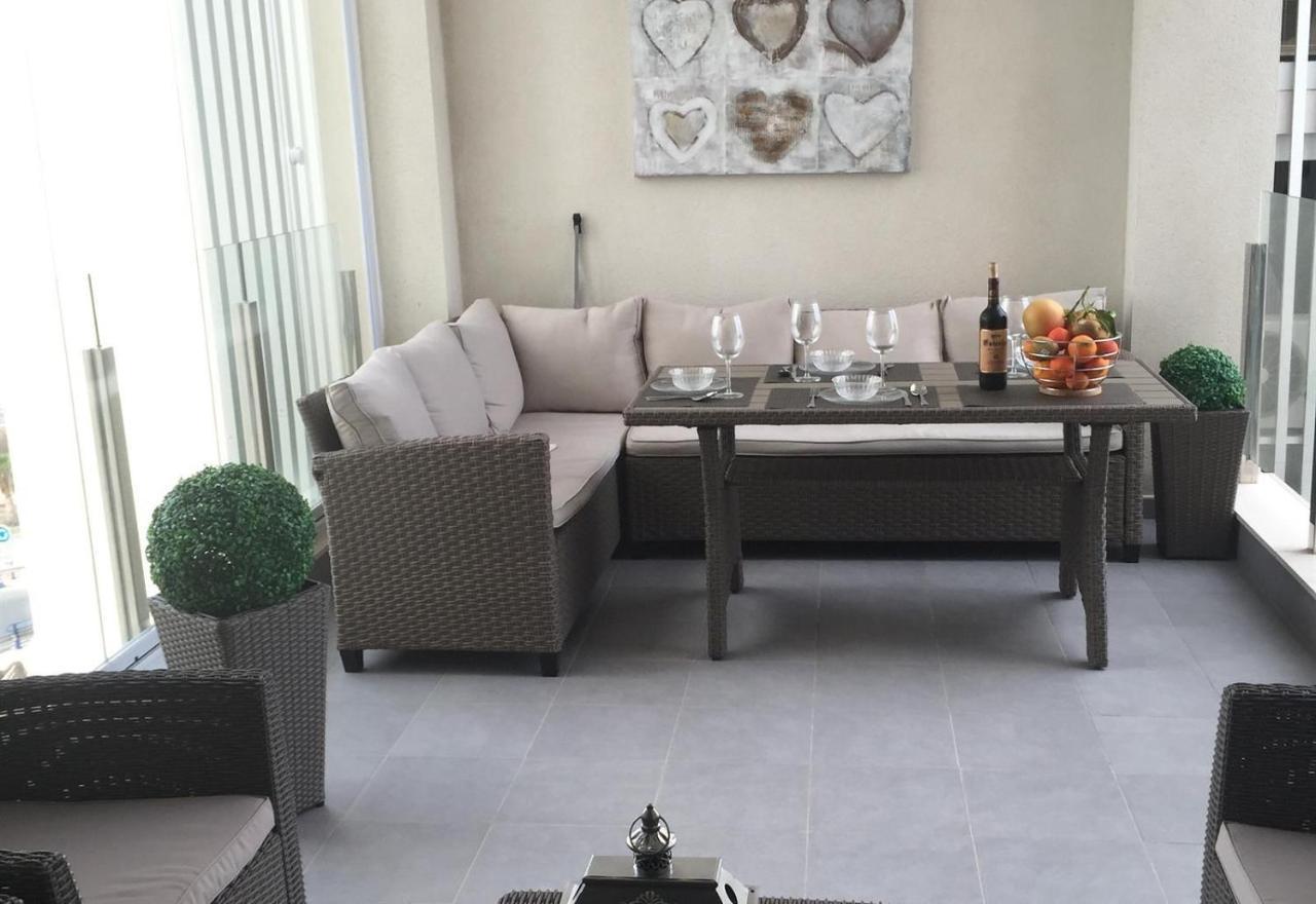 Luxury Suite Apartment Torrevieja Exterior foto